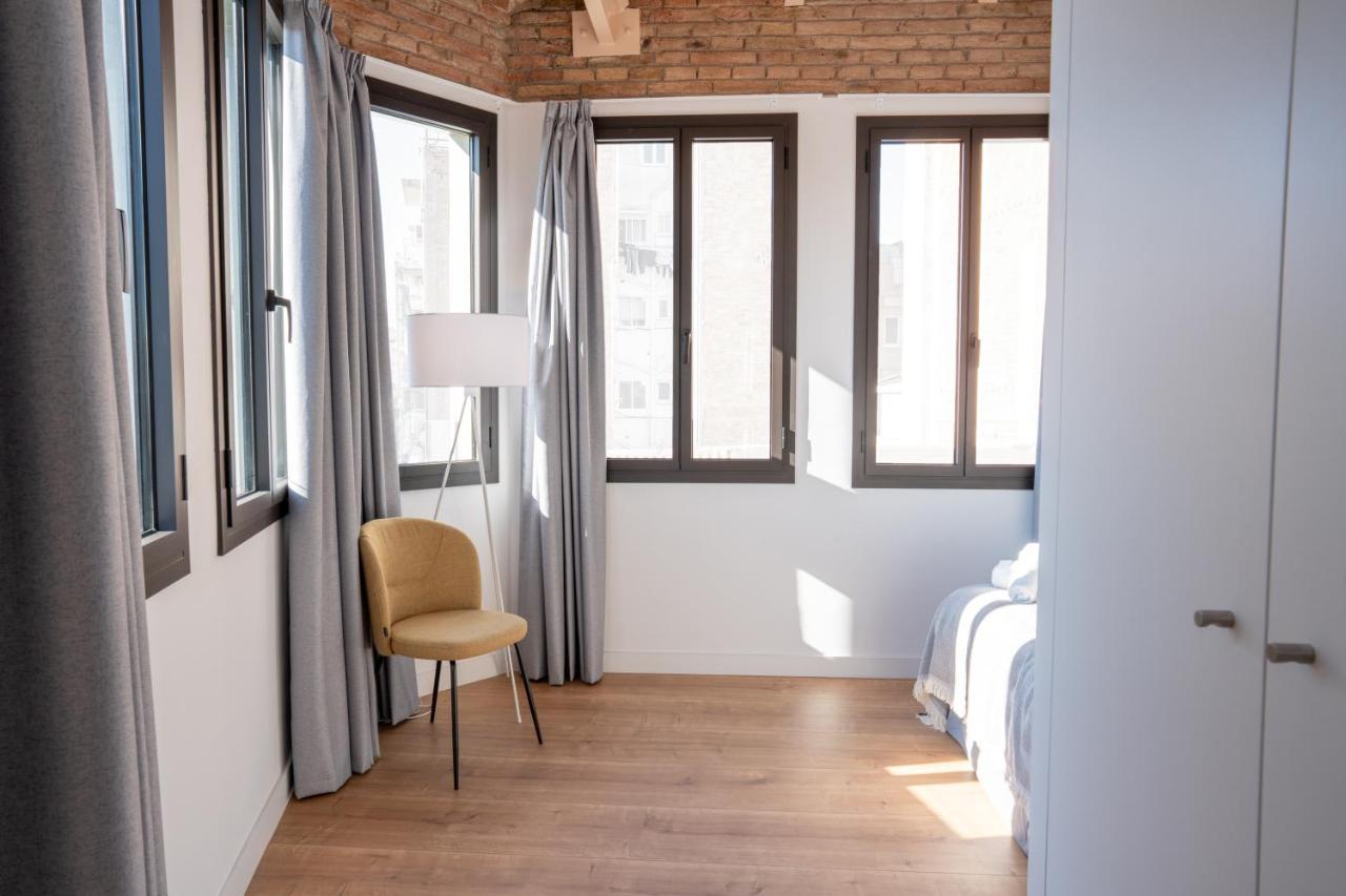 Feelathome Stadium Apartments L'Hospitalet de Llobregat Exterior foto
